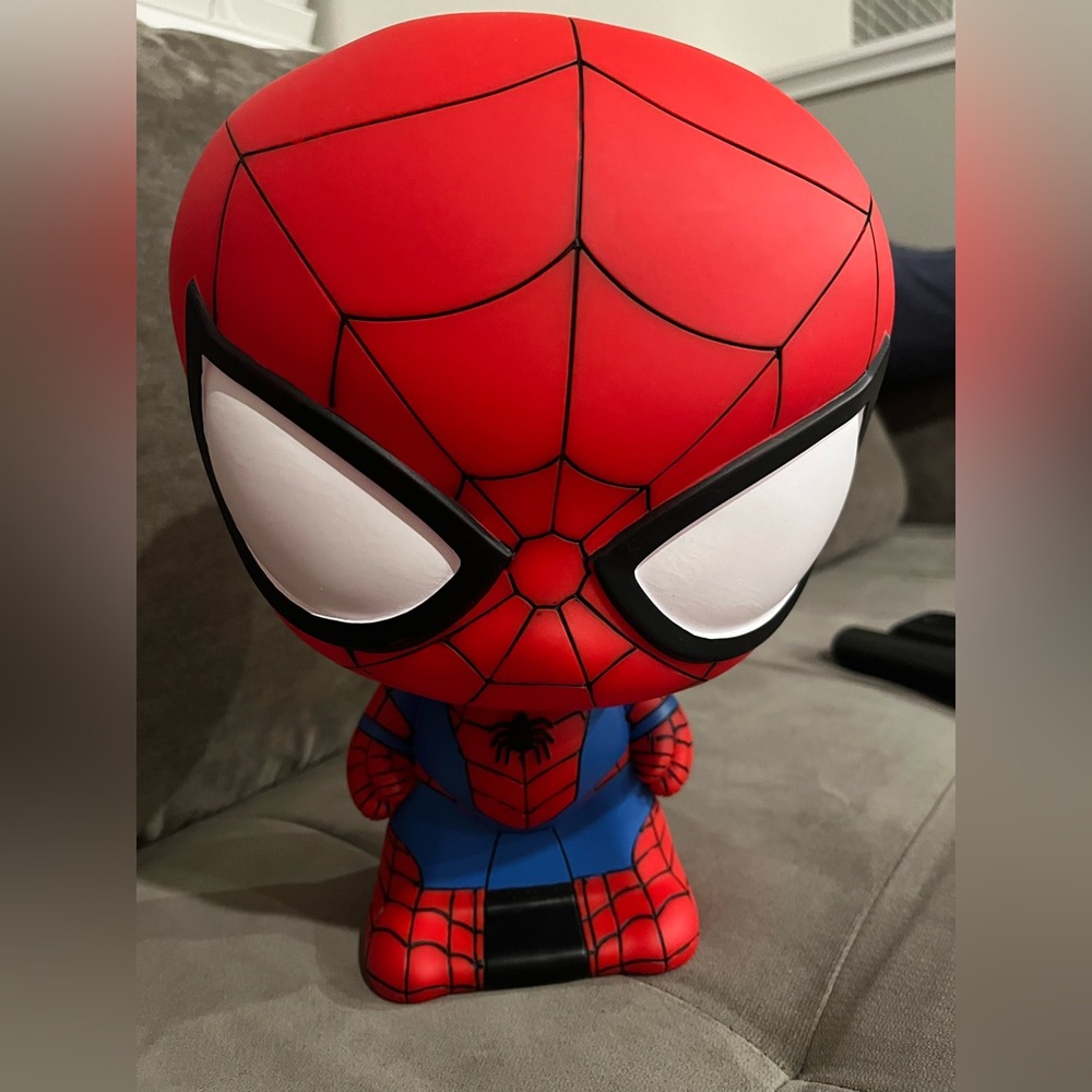 Marvel Spider-Man Red and Blue Figurine